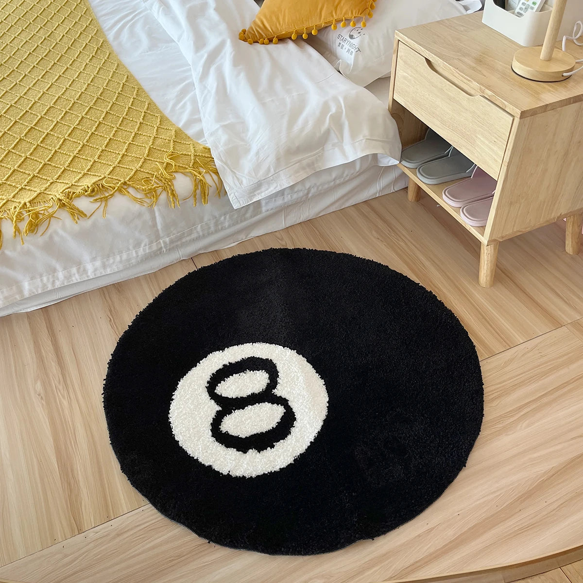 Black 8-Ball Round Rug